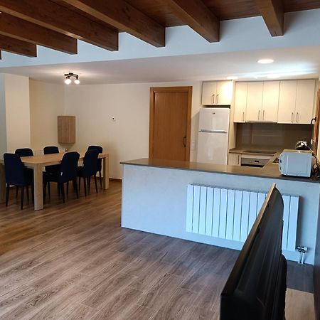 Appartamento Rural Berros La Guingueta D'Aneu Esterno foto