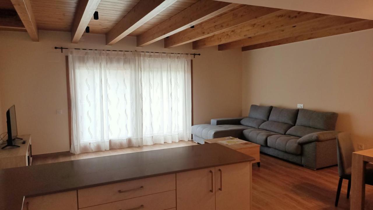Appartamento Rural Berros La Guingueta D'Aneu Esterno foto